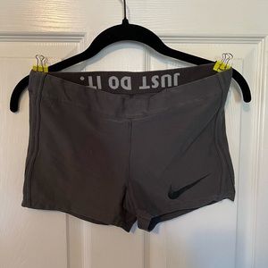 Nike dri-fit small grey short